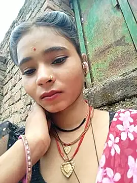 Snapshot of R_Roshni chatting on October 2025 05:26:02 AM R Roshni online show from October 2025 05:26:02 AM