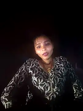 Snapshot of R_Roshni chatting on October 2025 03:25:02 PM R Roshni online show from October 2025 03:25:02 PM