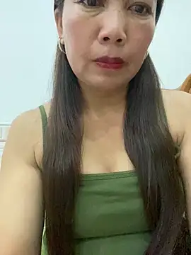 Snapshot of Milky-milk chatting on June 2026 01:39:02 PM Milky-milk online show from June 2026 01:39:02 PM