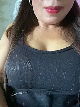 Snapshot of Milky-milk chatting on July 2026 02:49:01 AM Milky-milk online show from July 2026 02:49:01 AM