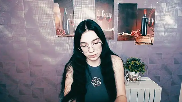 Snapshot of MiraBabe_ chatting on September 2025 08:16:02 AM MiraBabe  online show from September 2025 08:16:02 AM