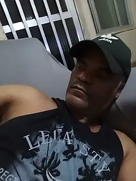 Snapshot of JeffersonRay chatting on July 2026 05:34:01 AM JeffersonRay online show from July 2026 05:34:01 AM