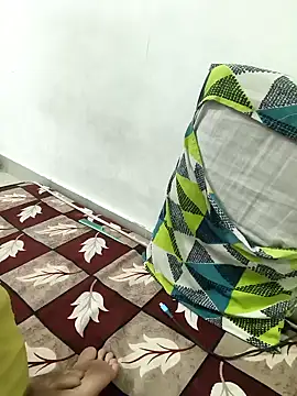 sassyishhu76 online show from February 2026 03:45:02 PM