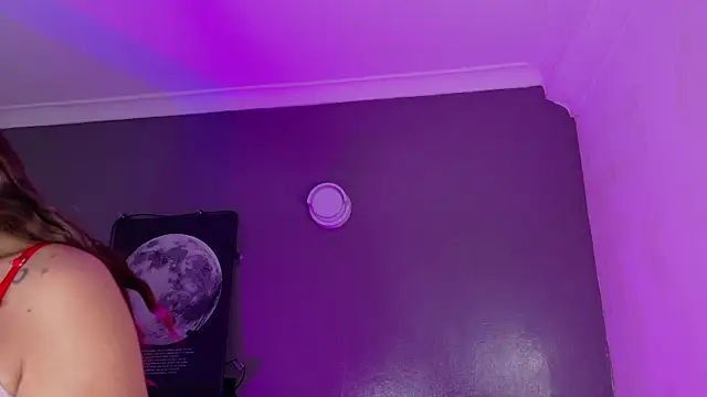 KeendraFox  online show from December 2025 10:32:02 AM