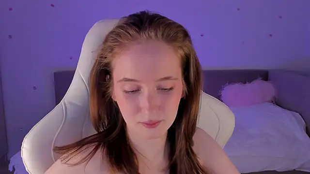 CrystalSoul  online show from October 2025 07:24:02 PM