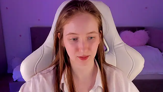 CrystalSoul  online show from November 2025 11:27:01 AM