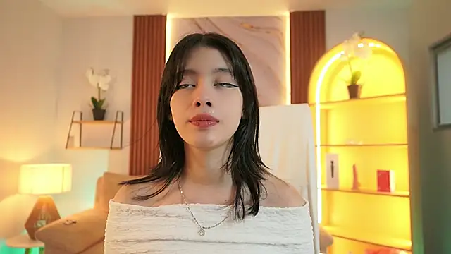 BillieBrownn online show from April 2026 07:07:01 PM