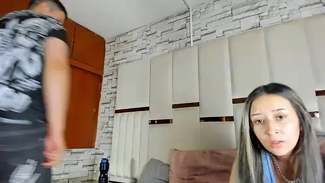 Snapshot of ANLLELOAndANGELA chatting on April 2026 05:47:01 PM ANLLELOAndANGELA online show from April 2026 05:47:01 PM