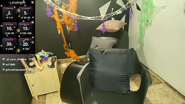 AgataThompson  online show from October 2025 07:45:01 AM