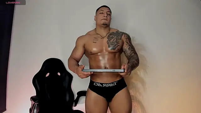 chrizmacgregor online show from September 2025 02:49:02 AM