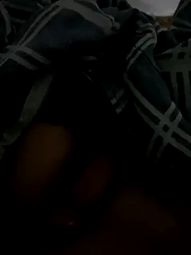 Snapshot of sambergSILVa chatting on October 2025 01:17:02 AM sambergSILVa online show from October 2025 01:17:02 AM