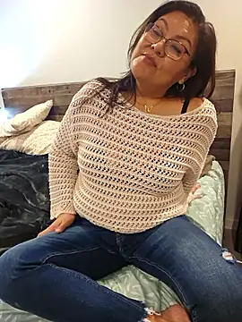 sw33th3art online show from November 2025 03:39:01 AM