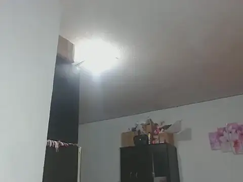 Snapshot of scarlett__jonnes chatting on November 2025 11:29:01 PM scarlett jonnes online show from November 2025 11:29:01 PM