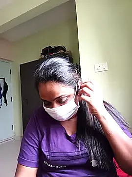 queendivya online show from October 2025 05:05:01 AM