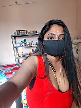 Snapshot of queendivya chatting on June 2026 10:36:02 AM queendivya online show from June 2026 10:36:02 AM