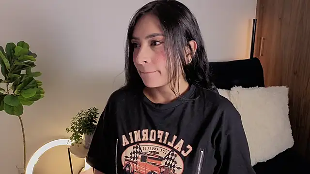 amyross s1 online show from November 2025 03:06:02 AM