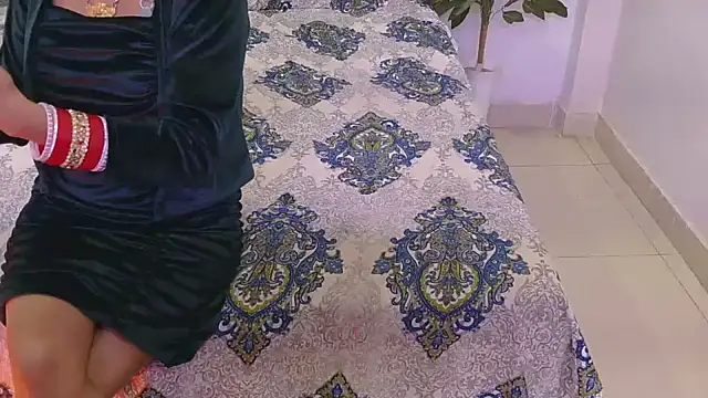 Lovelyy-couple online show from December 2025 04:59:02 PM