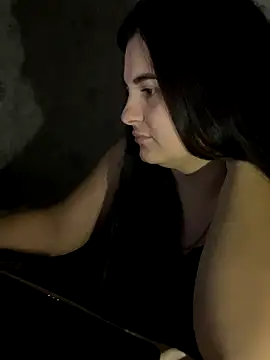 Snapshot of SweetBerryX chatting on November 2025 11:26:01 PM SweetBerryX online show from November 2025 11:26:01 PM