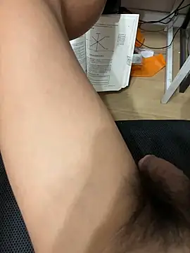 Snapshot of leeyoung_ chatting on October 2025 02:47:01 PM leeyoung  online show from October 2025 02:47:01 PM