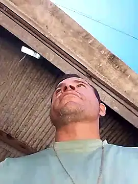 Claudiokkkkk online show from March 2026 01:07:02 PM