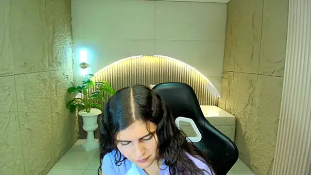 dany r  online show from April 2026 01:06:02 PM