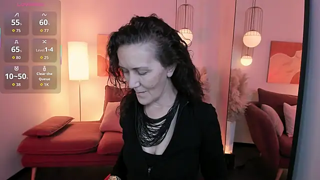 Irene Marlow online show from October 2025 01:50:02 PM