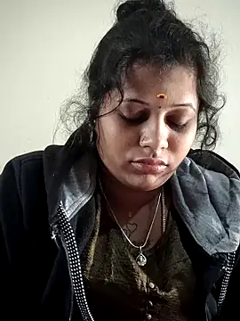 sweetqueen143 online show from December 2025 02:17:02 AM