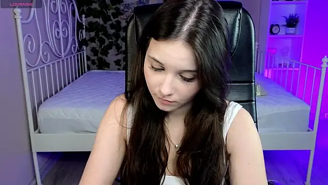 Daniels Beth online show from September 2025 04:21:01 PM