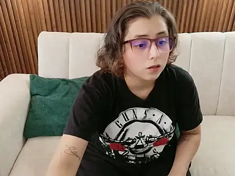 dirty feelena online show from December 2025 06:05:02 PM