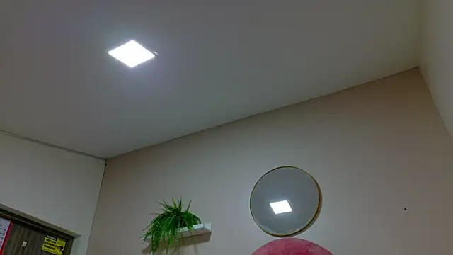 Snapshot of MyApril__ chatting on October 2025 11:43:01 AM MyApril online show from October 2025 11:43:01 AM