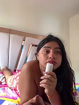  jade 01 online show from November 2025 04:19:02 PM