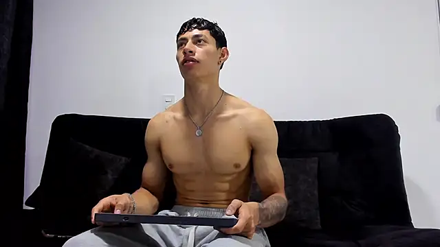 jey cox23 online show from December 2025 11:06:02 AM