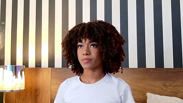 Stellaciel  online show from October 2025 10:12:01 PM