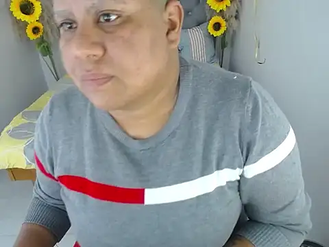 hotlesby valery online show from November 2025 12:04:01 PM