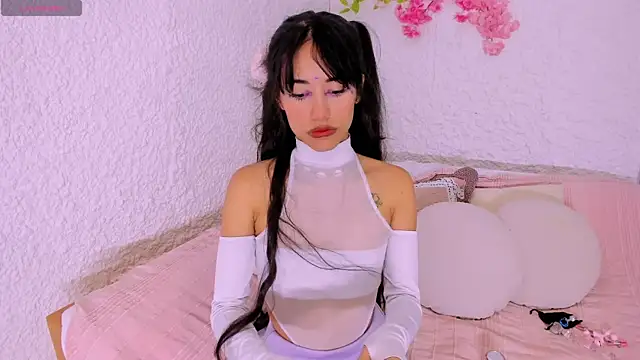 Rouse Monroe online show from October 2025 09:04:02 PM