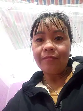 Snapshot of cunconcute chatting on November 2025 04:42:01 PM cunconcute online show from November 2025 04:42:01 PM