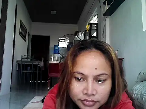 Amarrahlyn online show from December 2025 11:10:01 PM