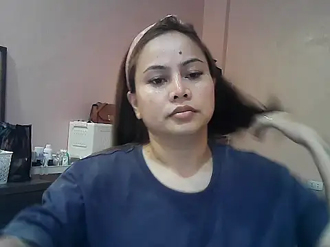 Amarrahlyn online show from May 2026 09:15:01 AM
