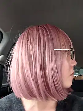 takusaki223 online show from March 2026 03:43:01 AM