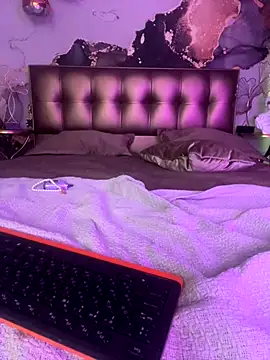 UnatedBabe online show from October 2025 12:25:01 AM