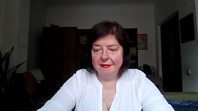 Violet Pulse online show from February 2026 12:04:01 PM