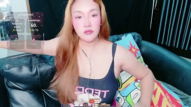 Snapshot of Lalacream12 chatting on April 2026 06:14:02 PM Lalacream12 online show from April 2026 06:14:02 PM
