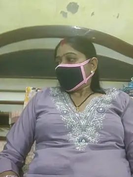 Cute-Charvii online show from November 2025 04:45:01 AM