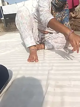 Cute-Charvii online show from December 2025 07:25:02 AM