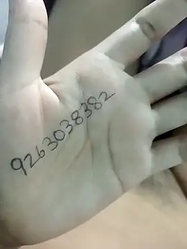 Snapshot of JassiKumari02 chatting on October 2025 04:00:02 AM JassiKumari02 online show from October 2025 04:00:02 AM