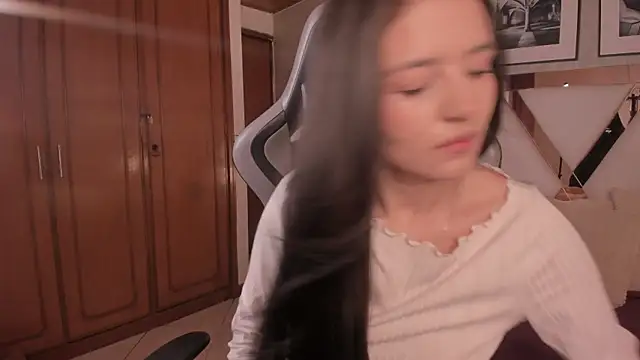 HaathorX online show from October 2025 03:02:02 PM