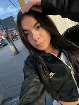 Snapshot of lindaa__ chatting on September 2025 10:59:02 PM lindaa online show from September 2025 10:59:02 PM