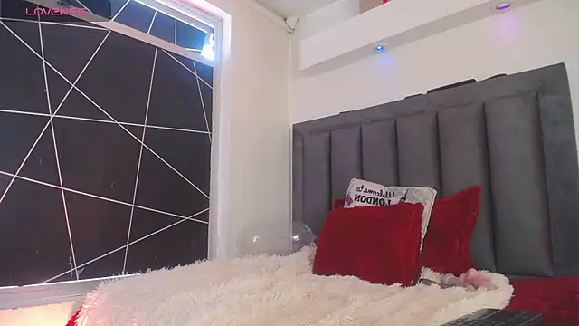 EvaGoddess  online show from January 2026 05:06:02 PM