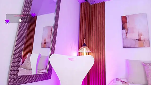 EvaGoddess  online show from April 2026 04:11:02 PM