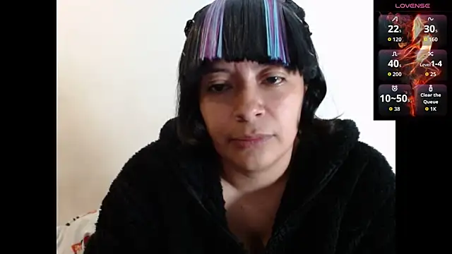 Acelinrose online show from October 2025 11:46:01 PM